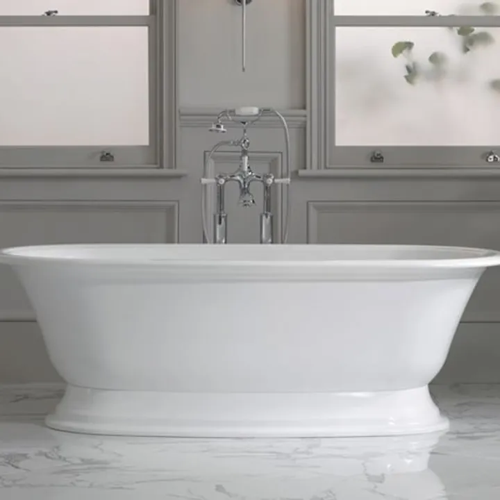 Elwick Freestanding bath with plinth 1902 x 910, without overflow